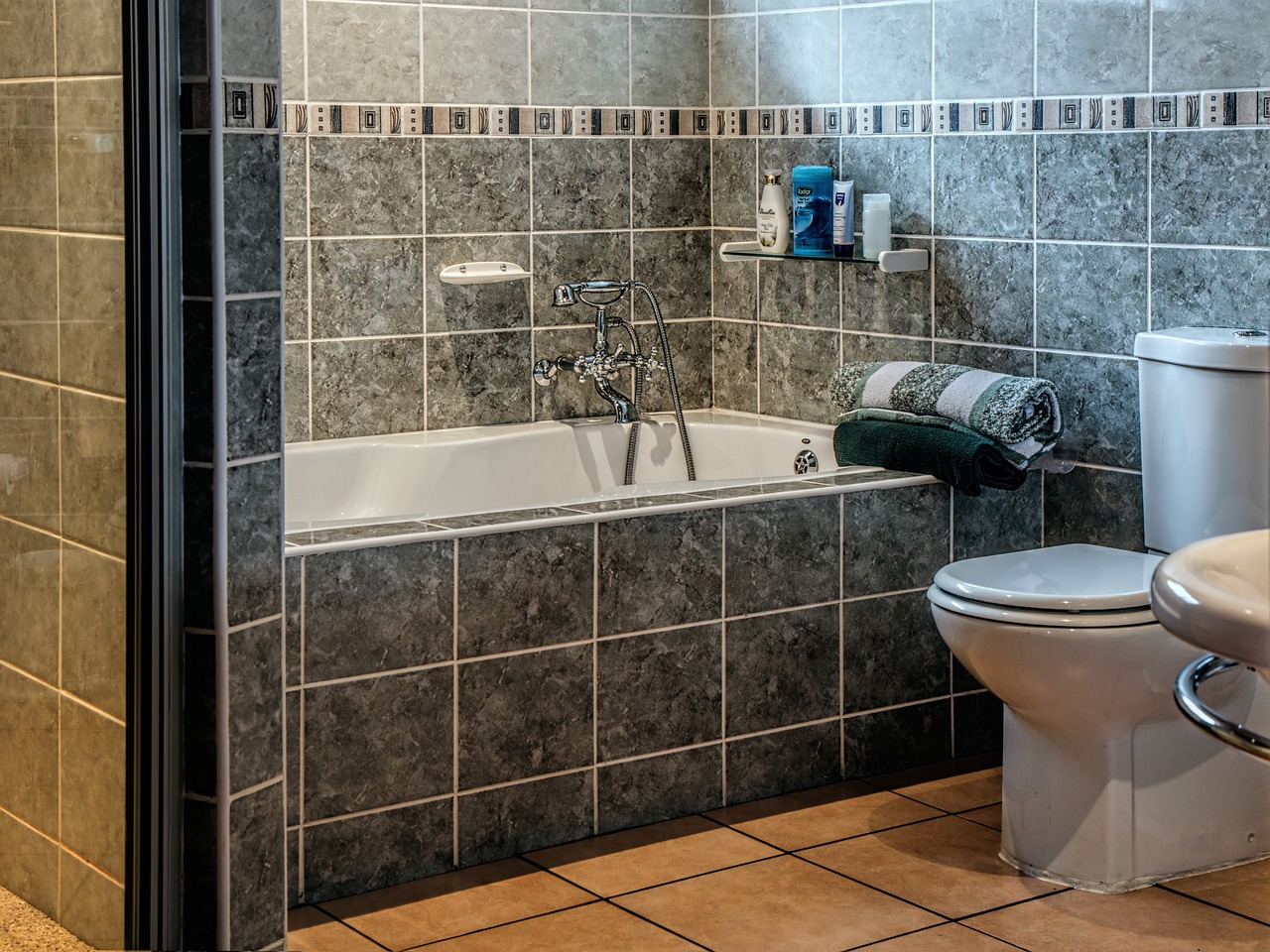 Empresa de construcción reformas Integrales en Guadalajara baño obras